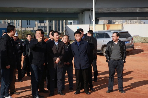 副市長宋鈾一行調研我司昌南大道、洪都大道快速路改造項目